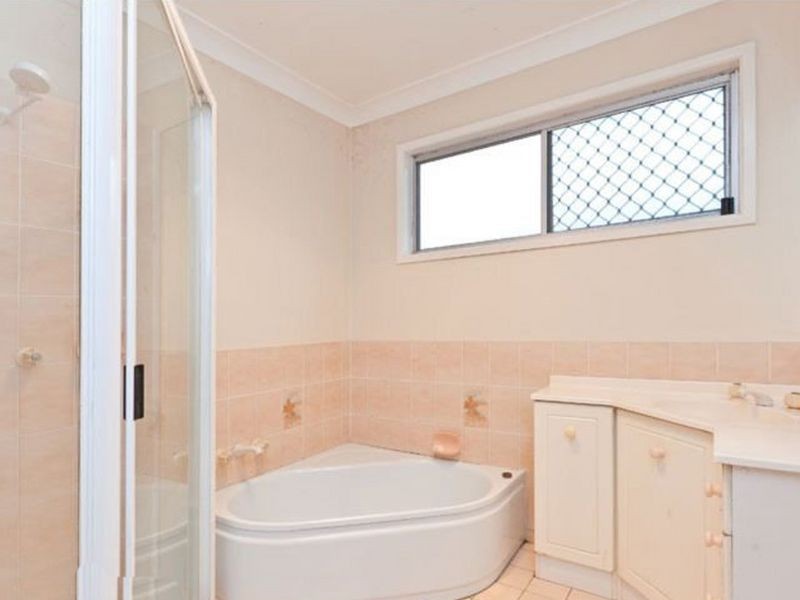 329 Redland Bay Road, Capalaba QLD 4157
