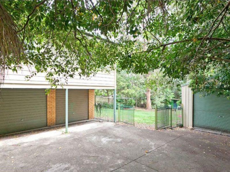 329 Redland Bay Road, Capalaba QLD 4157