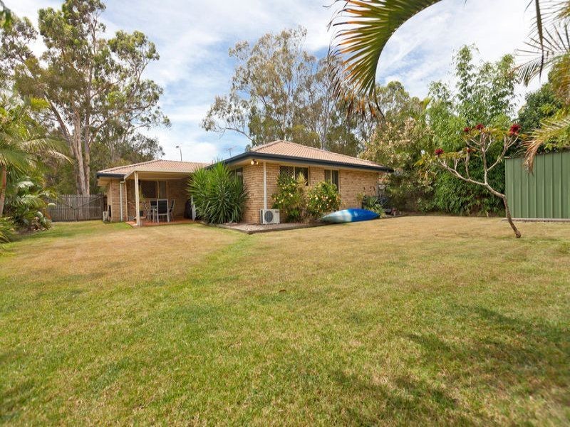 90 Starkey Street, Wellington Point QLD 4160
