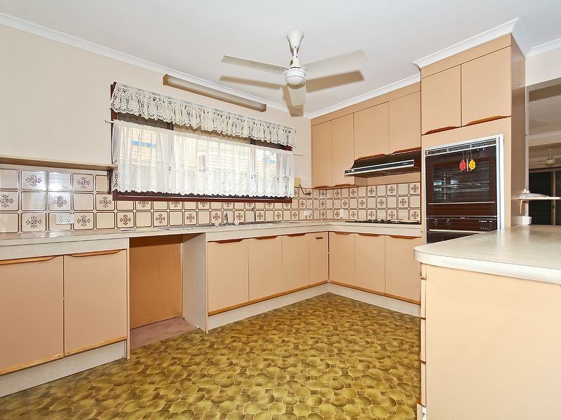 31 Hamilton Street, Redland Bay QLD 4165