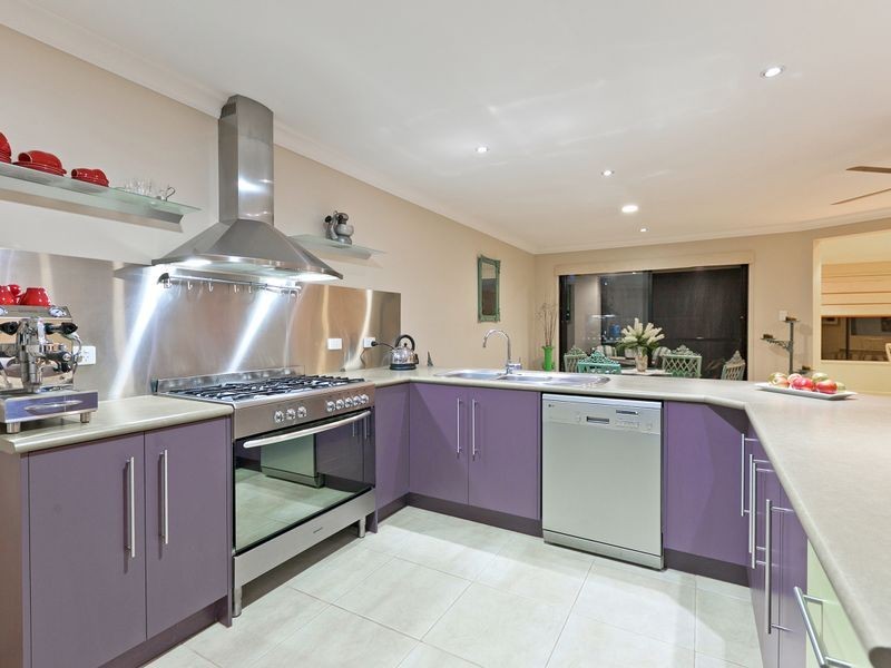 30 Watervale Drive, Redland Bay QLD 4165