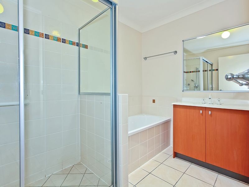 2/157 Long Street, Cleveland QLD 4163