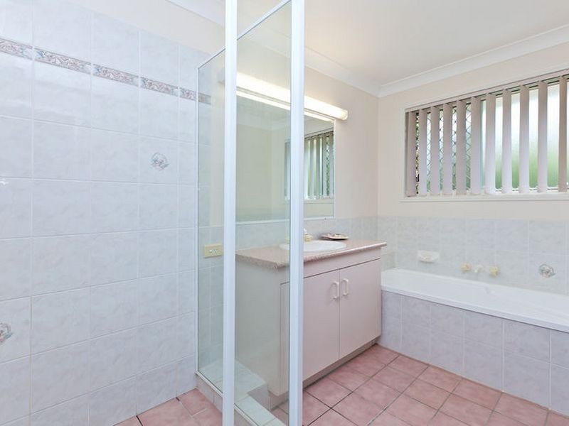 26 Patersonia Place, Birkdale QLD 4159