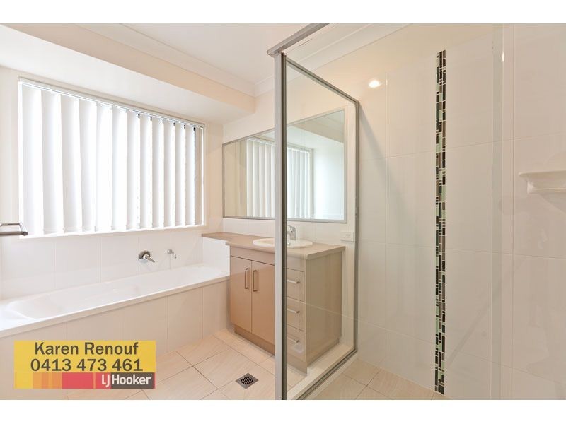 12 Tarvin Close, Wellington Point QLD 4160