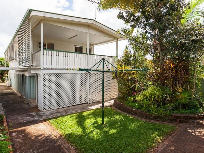 25 Myra Street, Birkdale QLD 4159