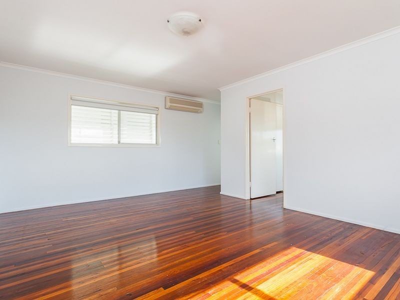 25 Myra Street, Birkdale QLD 4159