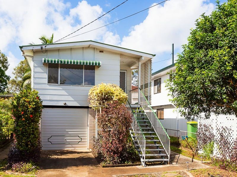25 Myra Street, Birkdale QLD 4159