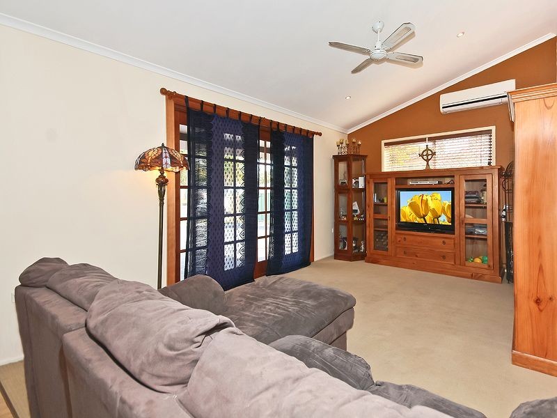 98 Wentworth Drive, Capalaba QLD 4157