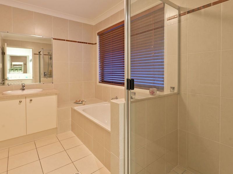 47 Trafalgar Vale Avenue, Wellington Point QLD 4160