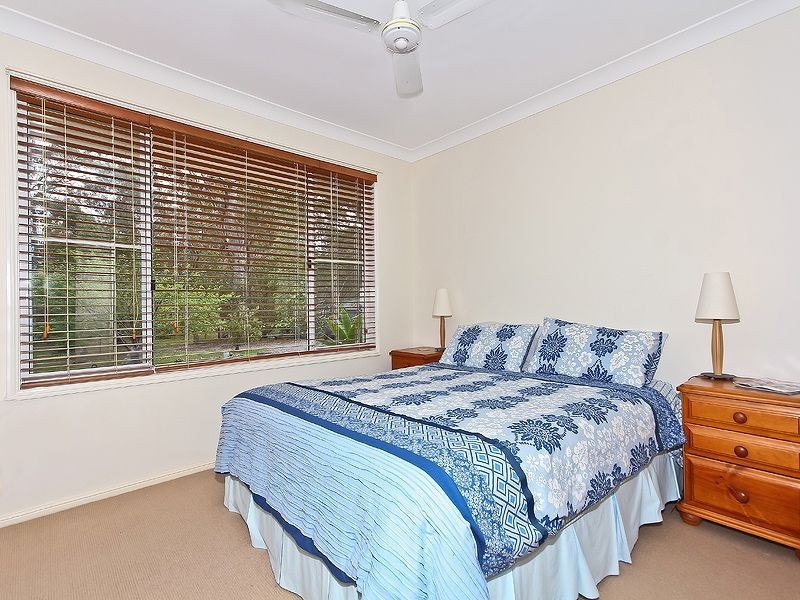 81 Lakeside Drive, Carbrook QLD 4130