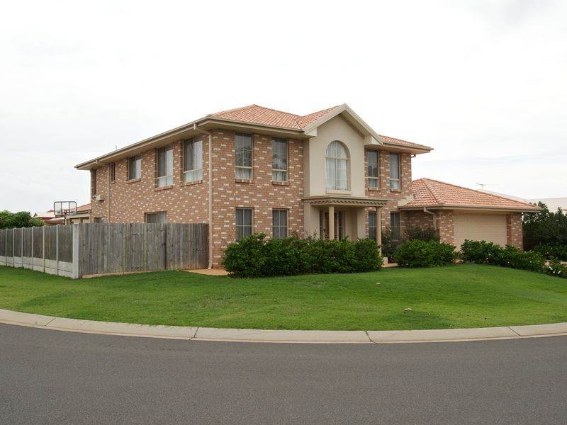 31 Trafalgar Vale Avenue, Wellington Point QLD 4160