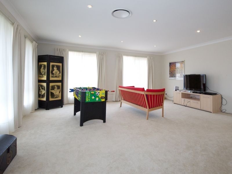 31 Trafalgar Vale Avenue, Wellington Point QLD 4160