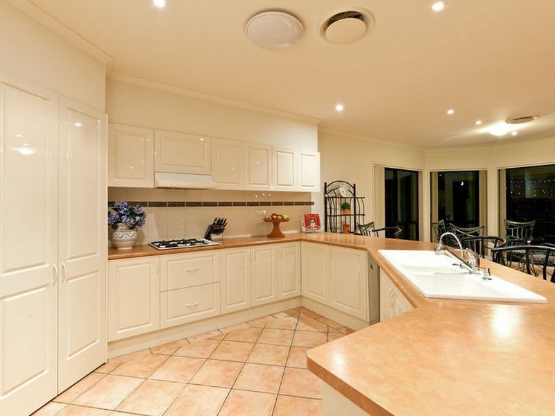 3 Pennant Court, Birkdale QLD 4159