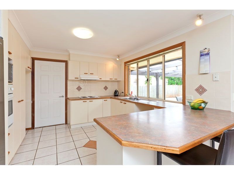 7 Kooringa Avenue, Cleveland QLD 4163