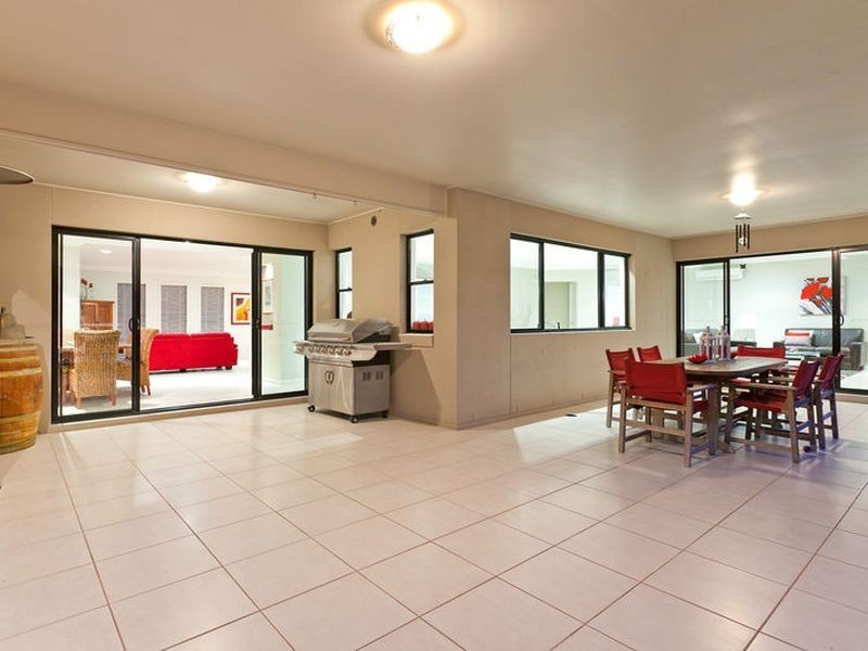 21 Hope Street, Ormiston QLD 4160