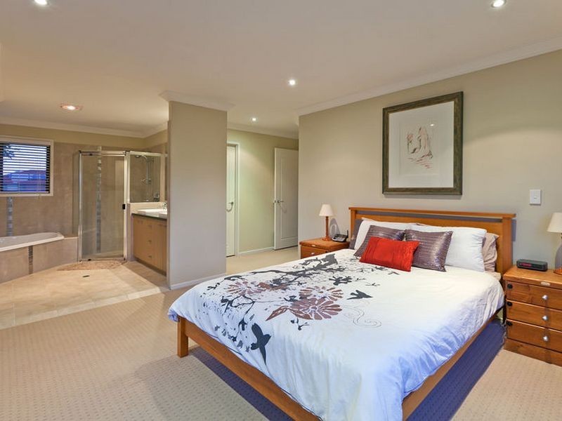 21 Hope Street, Ormiston QLD 4160