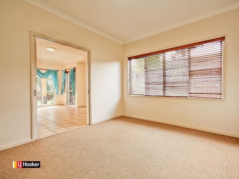 4 White Fig Place, Thornlands QLD 4164