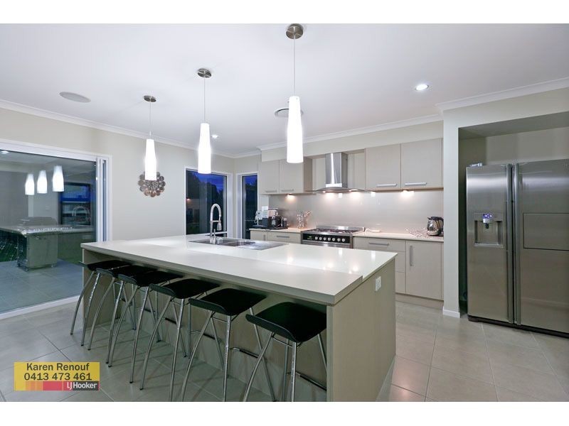 42 Poloni Place, Wellington Point QLD 4160