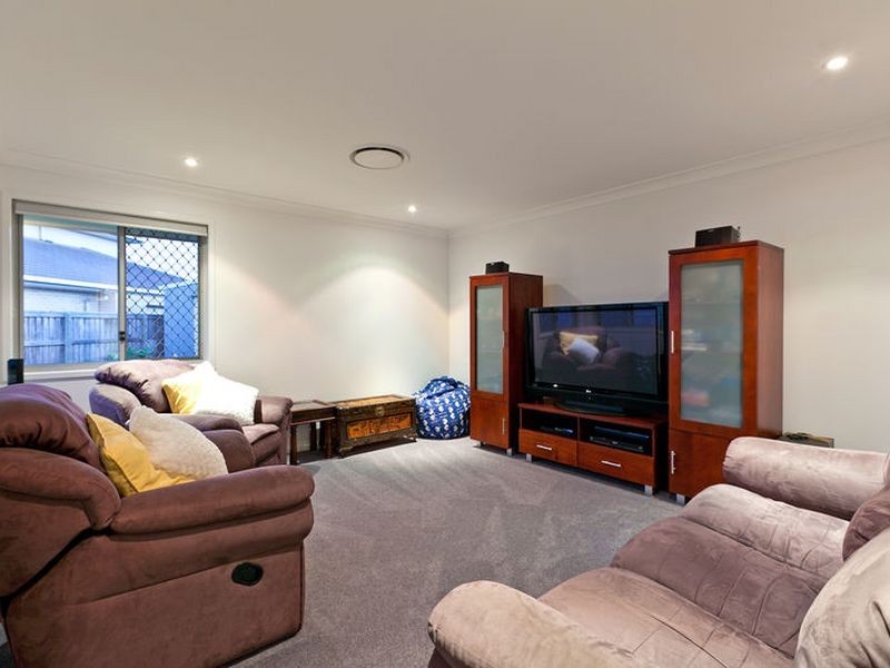 28 Janelle Court, Wellington Point QLD 4160