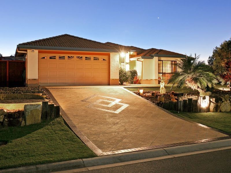 56 Hilliards Park Drive, Wellington Point QLD 4160