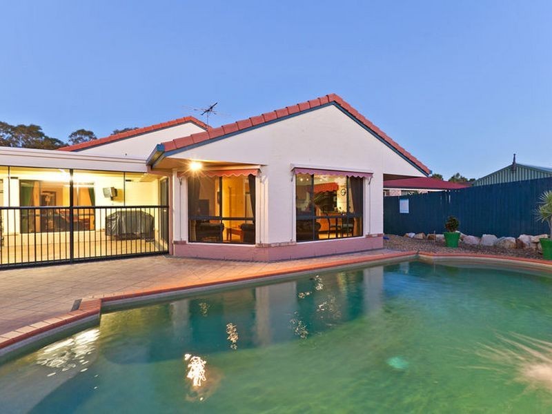 56 Hilliards Park Drive, Wellington Point QLD 4160