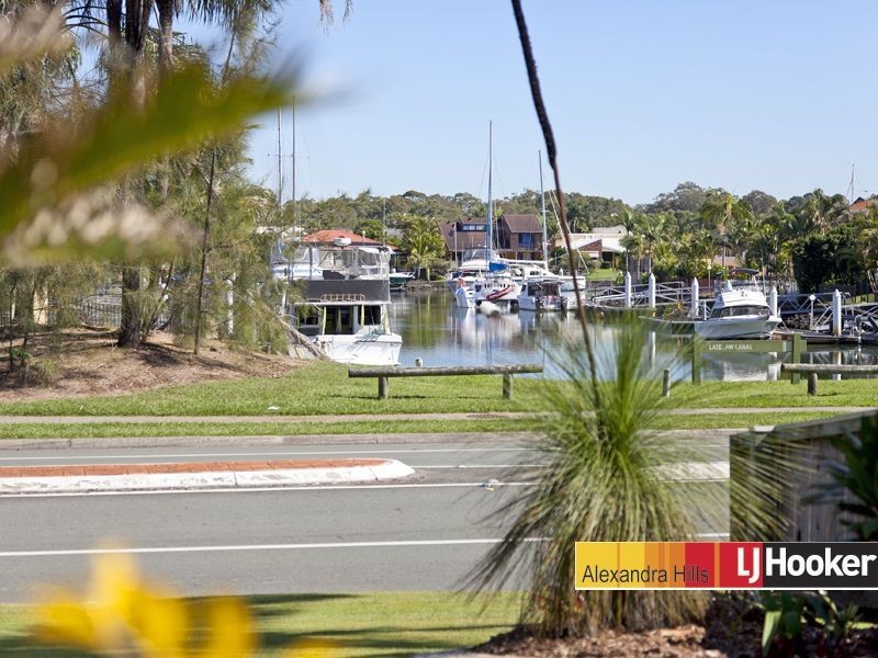 72 Dorsal Drive, Birkdale QLD 4159