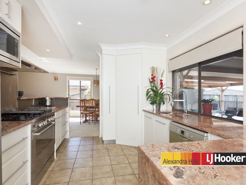72 Dorsal Drive, Birkdale QLD 4159
