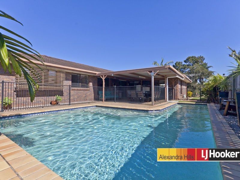 72 Dorsal Drive, Birkdale QLD 4159