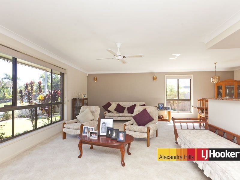 72 Dorsal Drive, Birkdale QLD 4159