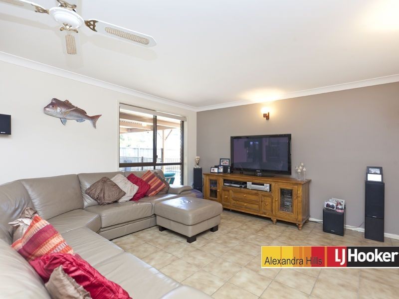 72 Dorsal Drive, Birkdale QLD 4159