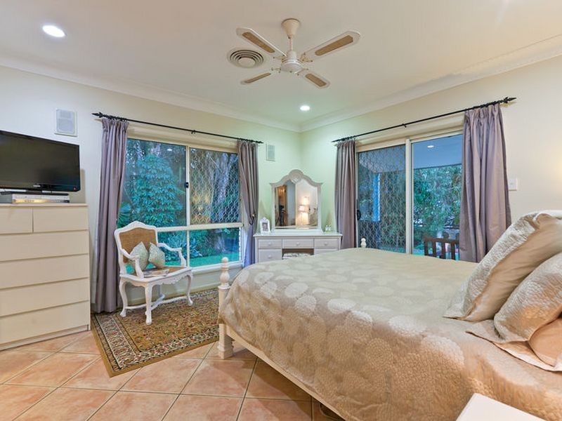 38 Valley Road, Wellington Point QLD 4160