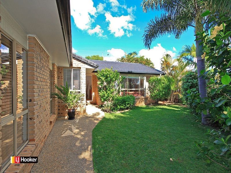 27 Spurs Drive, Wellington Point QLD 4160