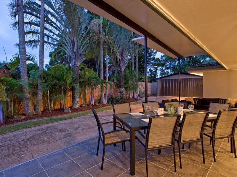 19 Leyton Street, Birkdale QLD 4159