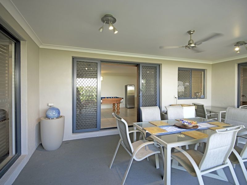 18 Trafalgar Vale Avenue, Wellington Point QLD 4160