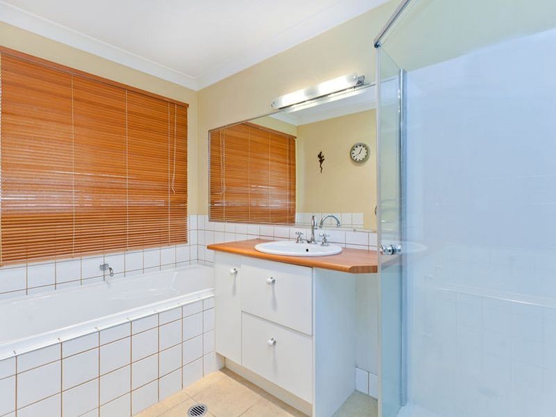 7 Coventry Court, Wellington Point QLD 4160