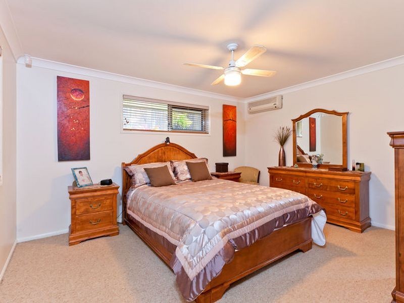 9 Crossley Drive, Wellington Point QLD 4160
