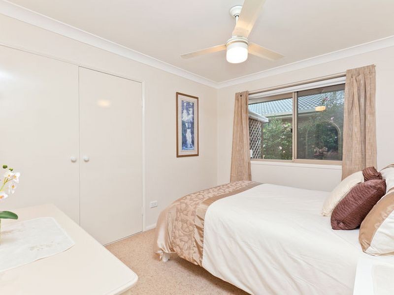 9 Crossley Drive, Wellington Point QLD 4160