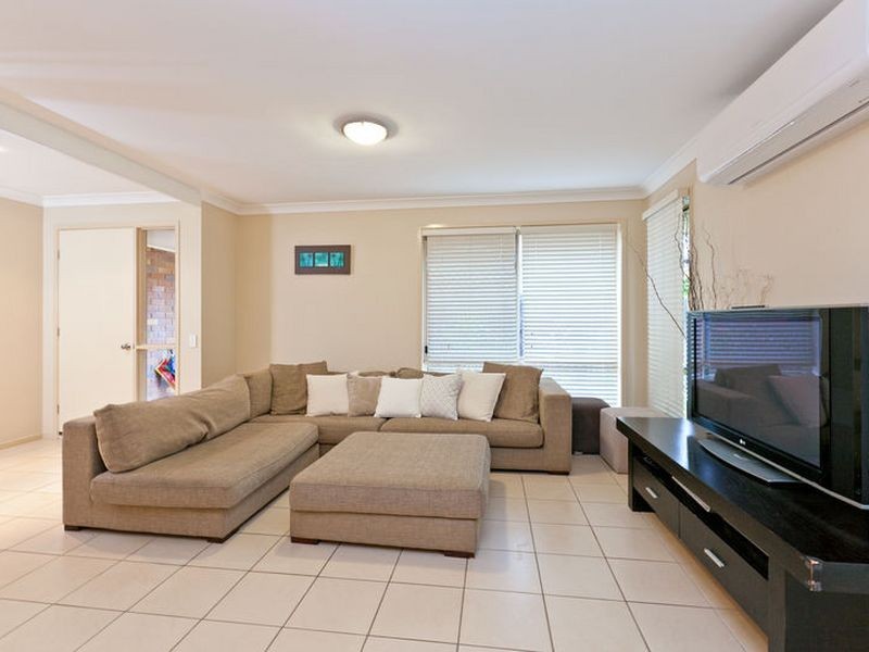 15 Chesterfield Crescent, Wellington Point QLD 4160