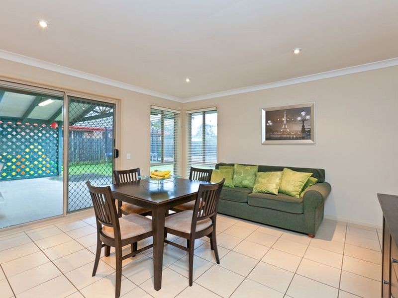 15 Chesterfield Crescent, Wellington Point QLD 4160