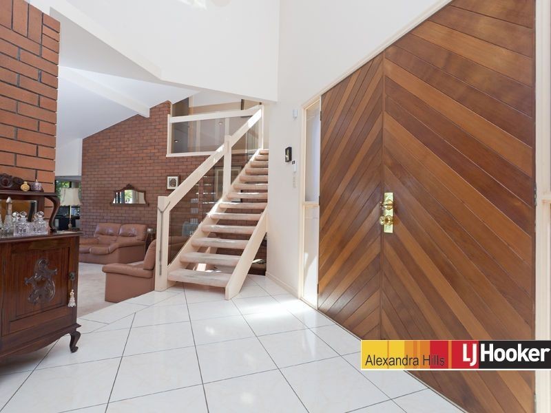 24 Mainroyal Court, Raby Bay QLD 4163
