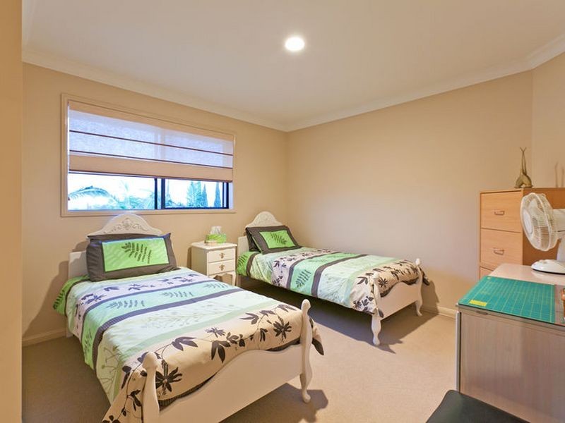 30 Watervale Drive, Redland Bay QLD 4165