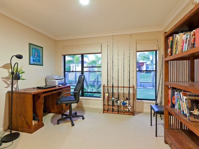 30 Watervale Drive, Redland Bay QLD 4165