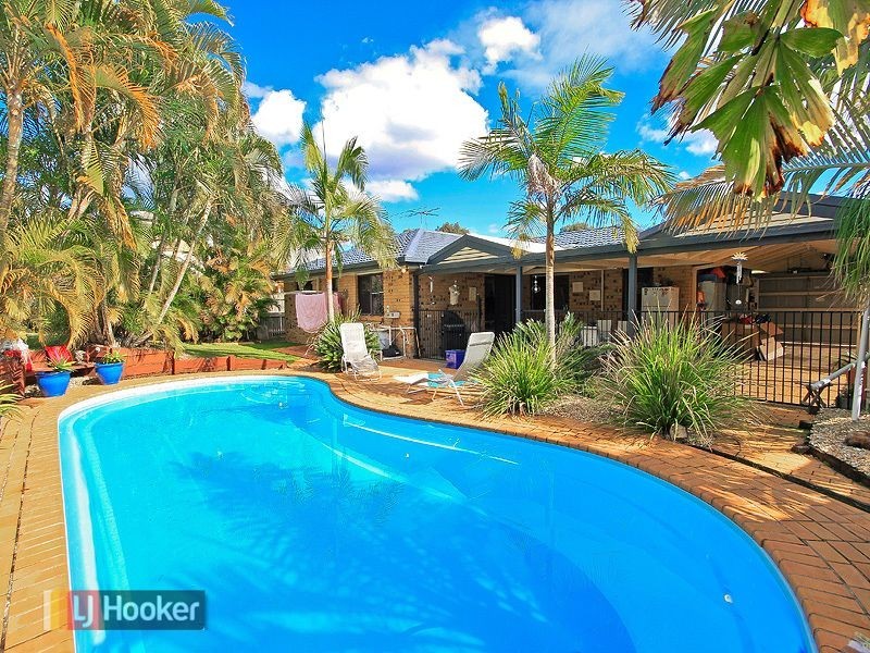 18 Fuchsia Close, Birkdale QLD 4159