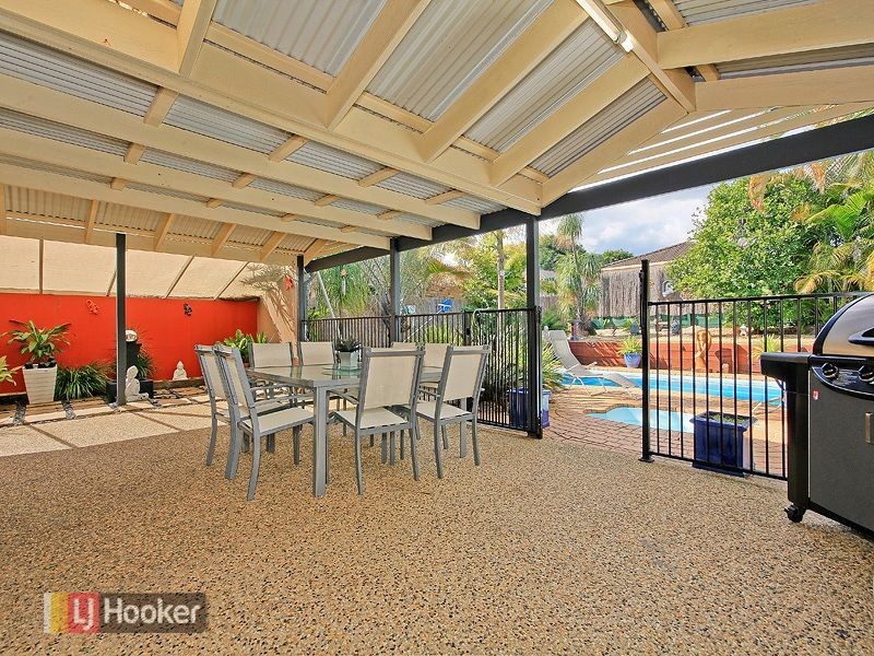 18 Fuchsia Close, Birkdale QLD 4159