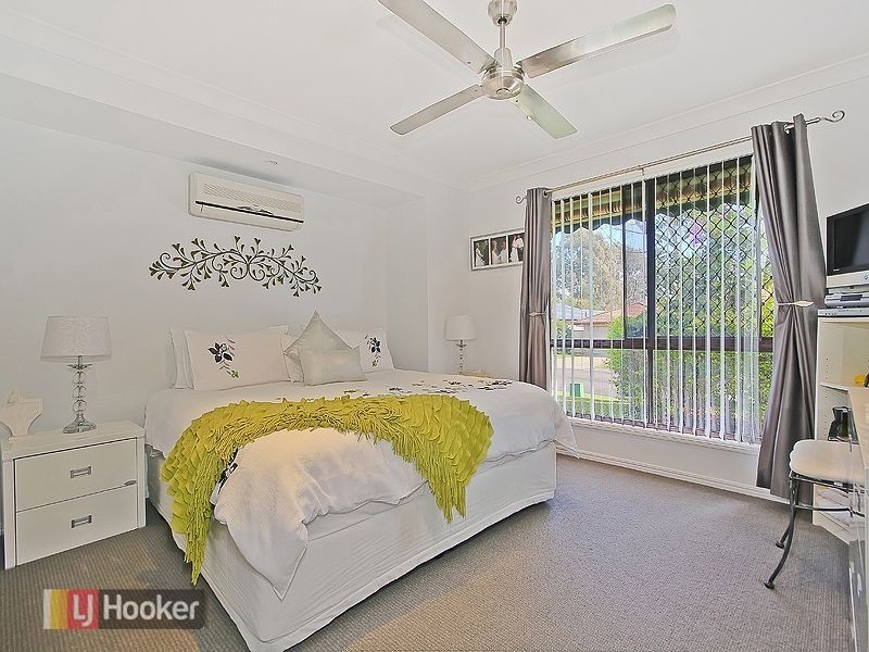 18 Fuchsia Close, Birkdale QLD 4159