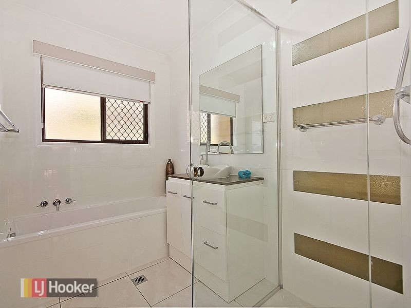 18 Fuchsia Close, Birkdale QLD 4159