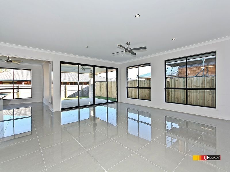 29 Parkgrove street, Birkdale QLD 4159