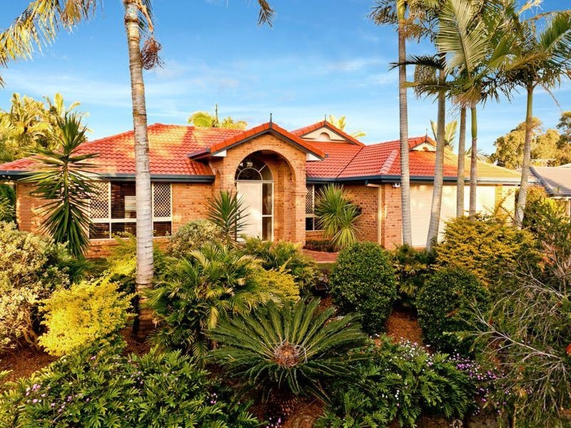 3 Harrogate Terrace, Birkdale QLD 4159