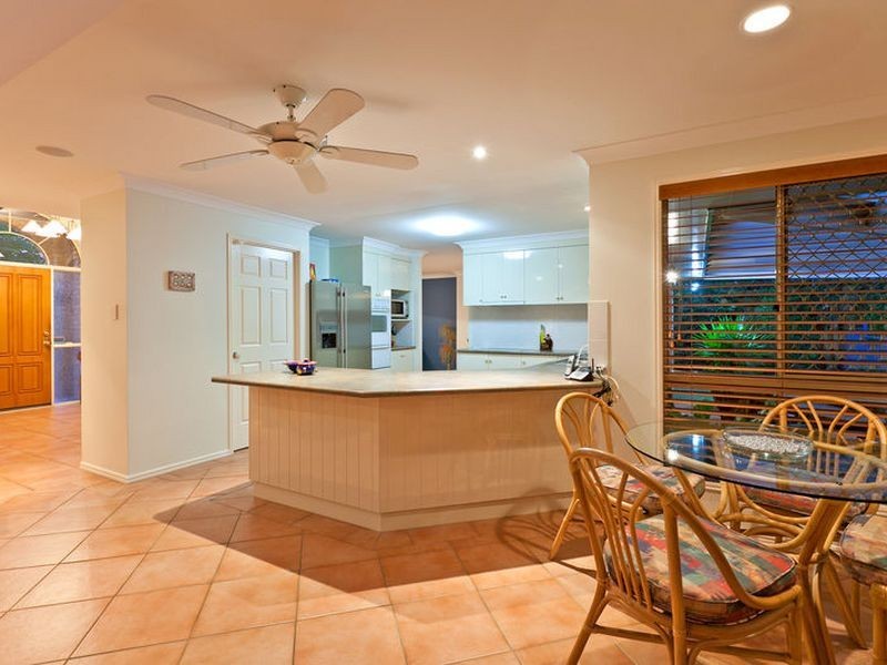 3 Harrogate Terrace, Birkdale QLD 4159