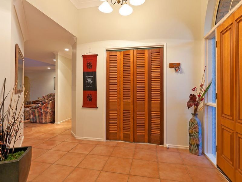 3 Harrogate Terrace, Birkdale QLD 4159